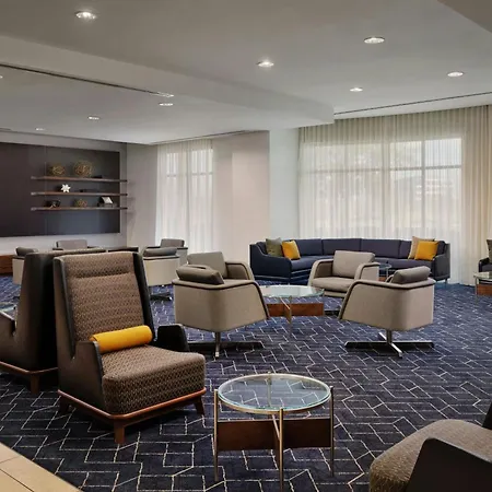 Courtyard By Marriott Fort Worth At Alliance Town Center
