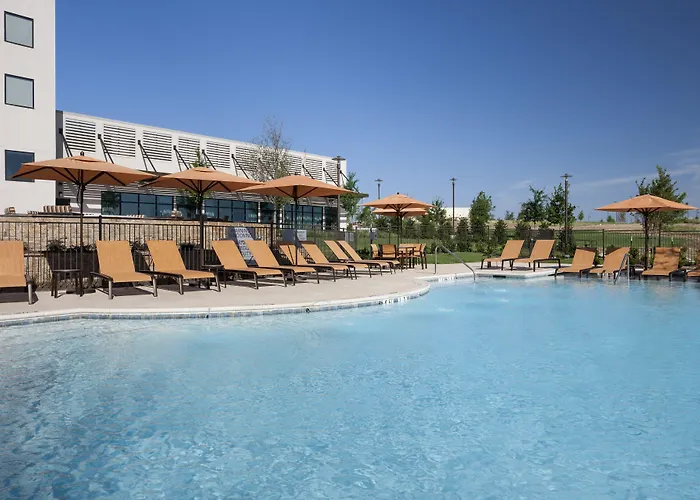 Hotel Courtyard By Marriott Worth At Alliance Town Center 3*