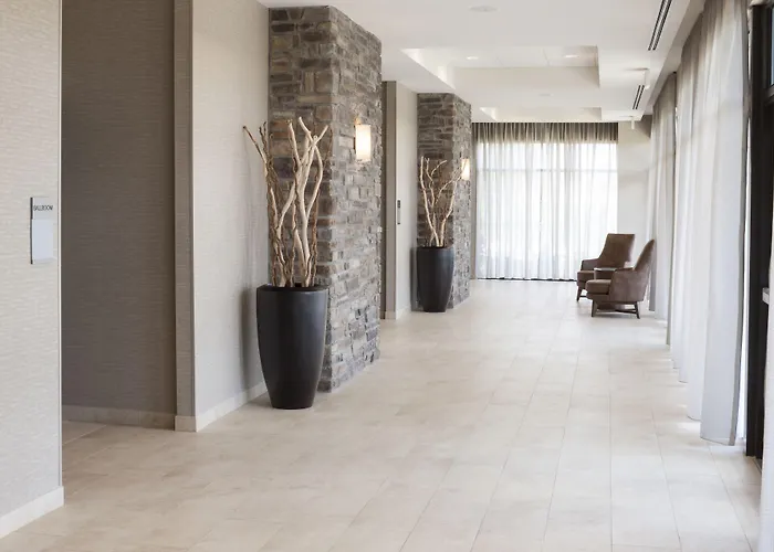 Courtyard By Marriott Worth At Alliance Town Center Hotel 3*