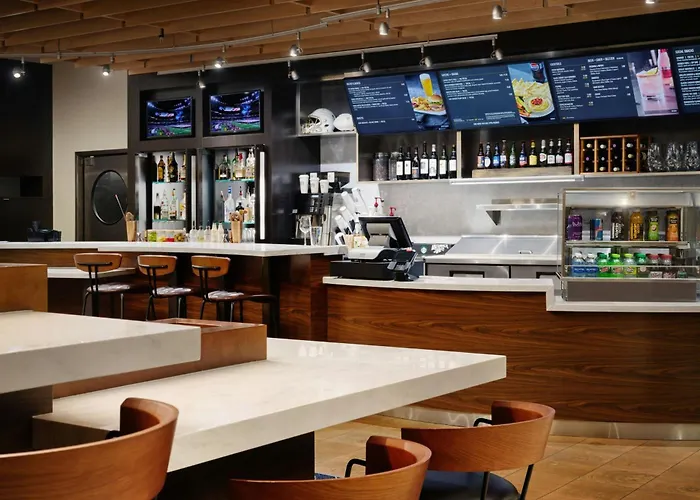 Courtyard By Marriott Worth At Alliance Town Center Hotel