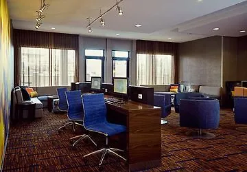 Hotel Courtyard By Marriott Worth At Alliance Town Center 3*