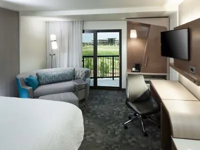 Courtyard By Marriott Worth At Alliance Town Center Hotel 3*